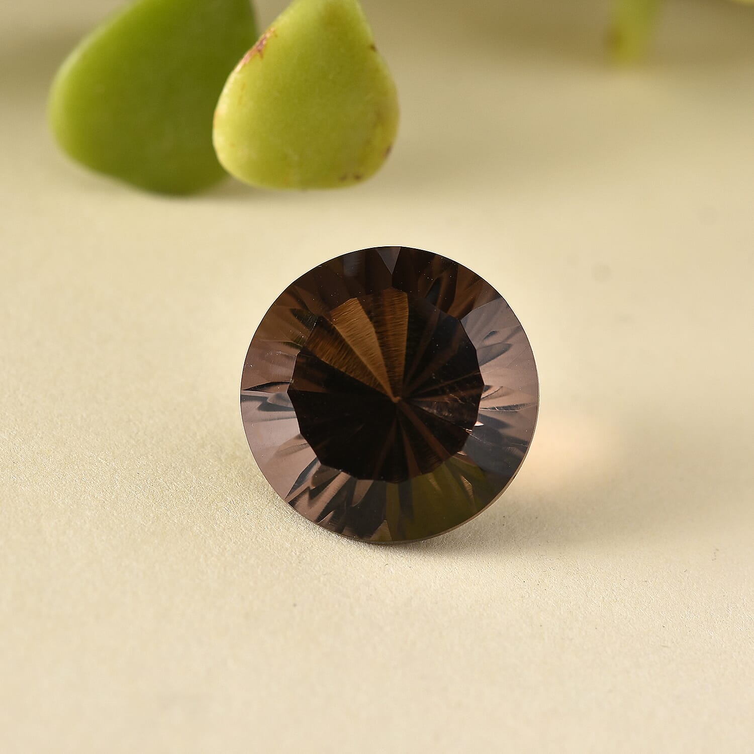 AA Brazilian Smoky Quartz (Rnd 14 mm) 7.55 ctw
