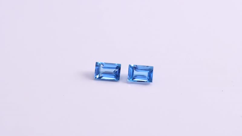 Set of 2 Swiss Blue Topaz (Bgt 6x4 mm) 1.44 ctw