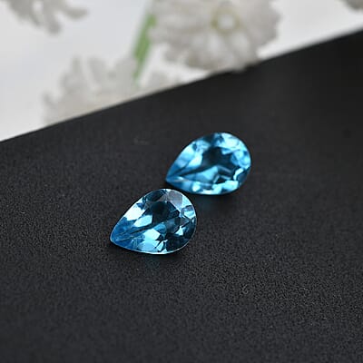 Set of 2 AA Swiss Blue Topaz (Pear 7x5 mm) 1.41 ctw Loose Gemstone