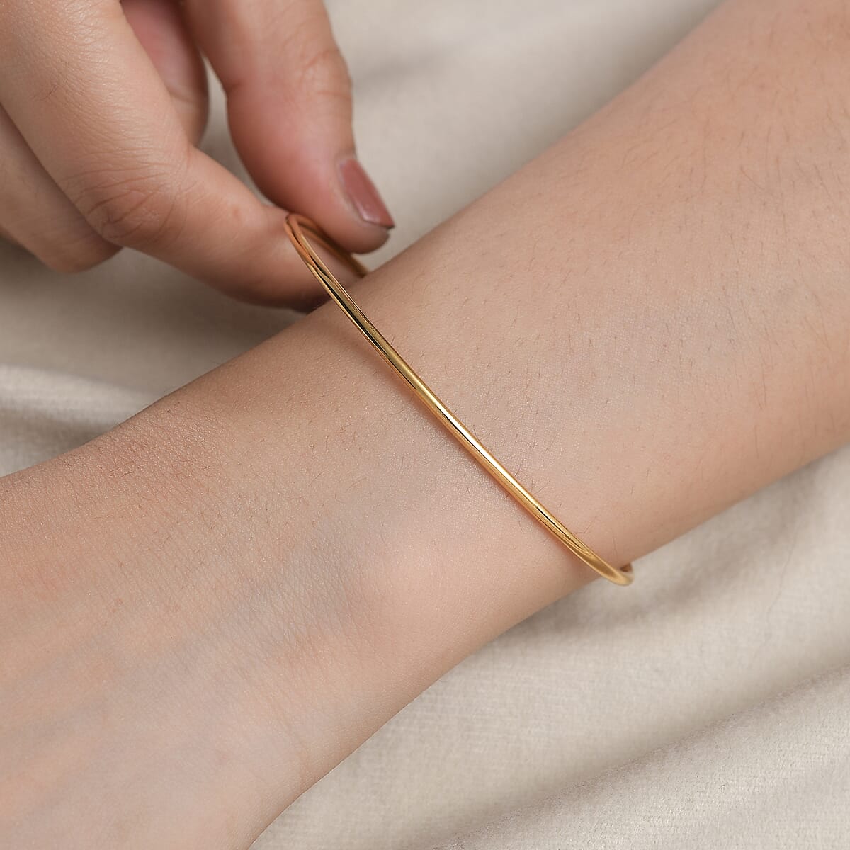 18K Vermeil Yellow Gold Over Sterling Silver Cuff Bracelet (7.25 In) 2.75 Grams image number 2