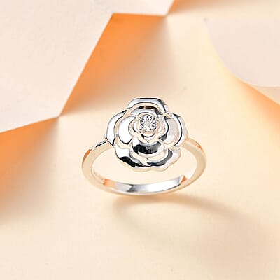 D'Joy White Diamond Accent Flower Ring in Sterling Silver (Size 10.0)