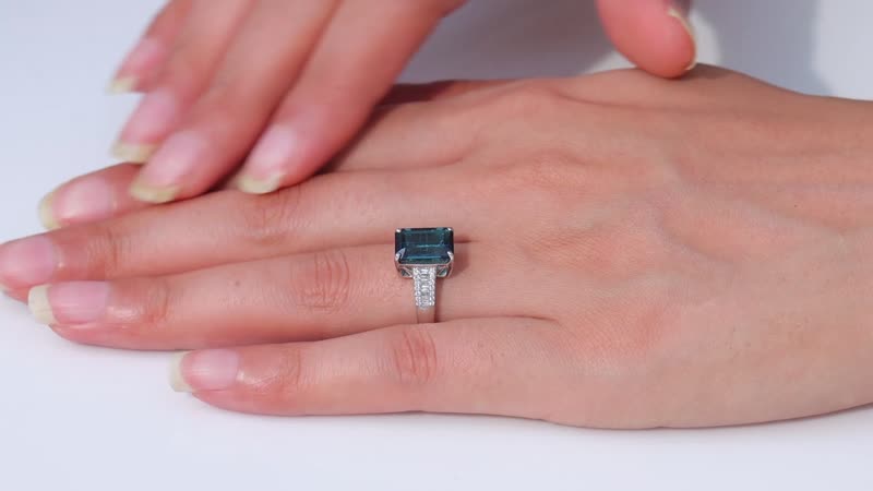 Certified & Appraised Rhapsody 950 Platinum AAAA Monte Belo Indicolite, Diamond (E-F VS) (0.25 cts) Ring (Size 10.0) (8 g) 4.25 ctw