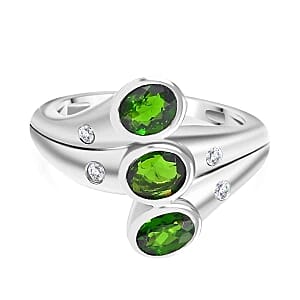 Chrome Diopside and White Zircon 1.27 ctw 3 Stone Ring in Platinum Over Sterling Silver (Size 5.5)