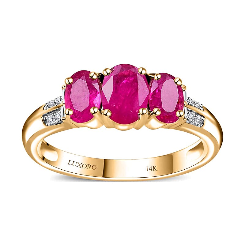 Luxoro 14K Yellow Gold AAA Montepuez Ruby, Diamond (G-H, I2) Trilogy Ring (Size 10.0) (4.10 g) 2.30 ctw