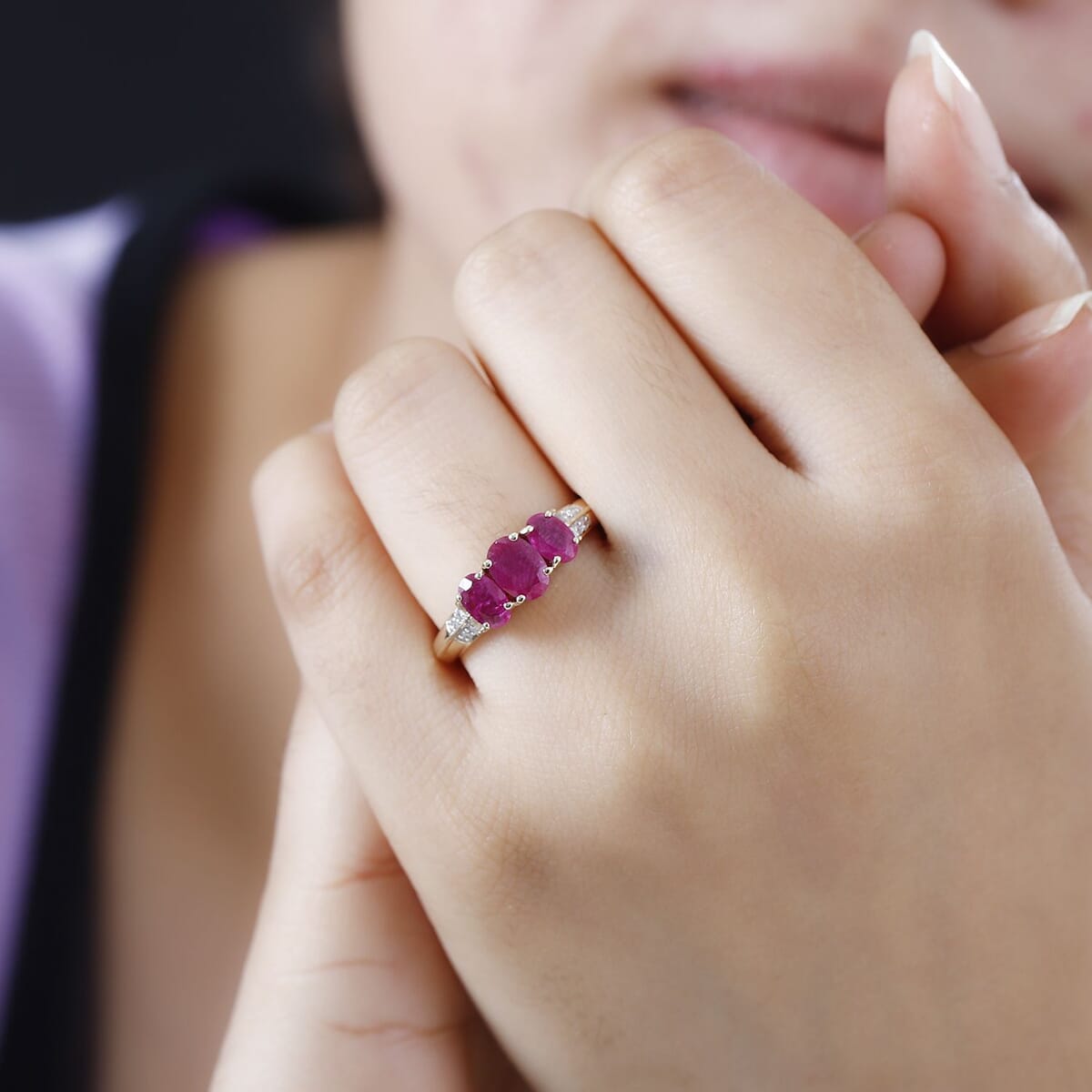 Luxoro AAA Montepuez Ruby and G-H I2 Diamond 2.30 ctw Trilogy Ring in 14K Yellow Gold (Size 6.0) 4 Grams image number 2