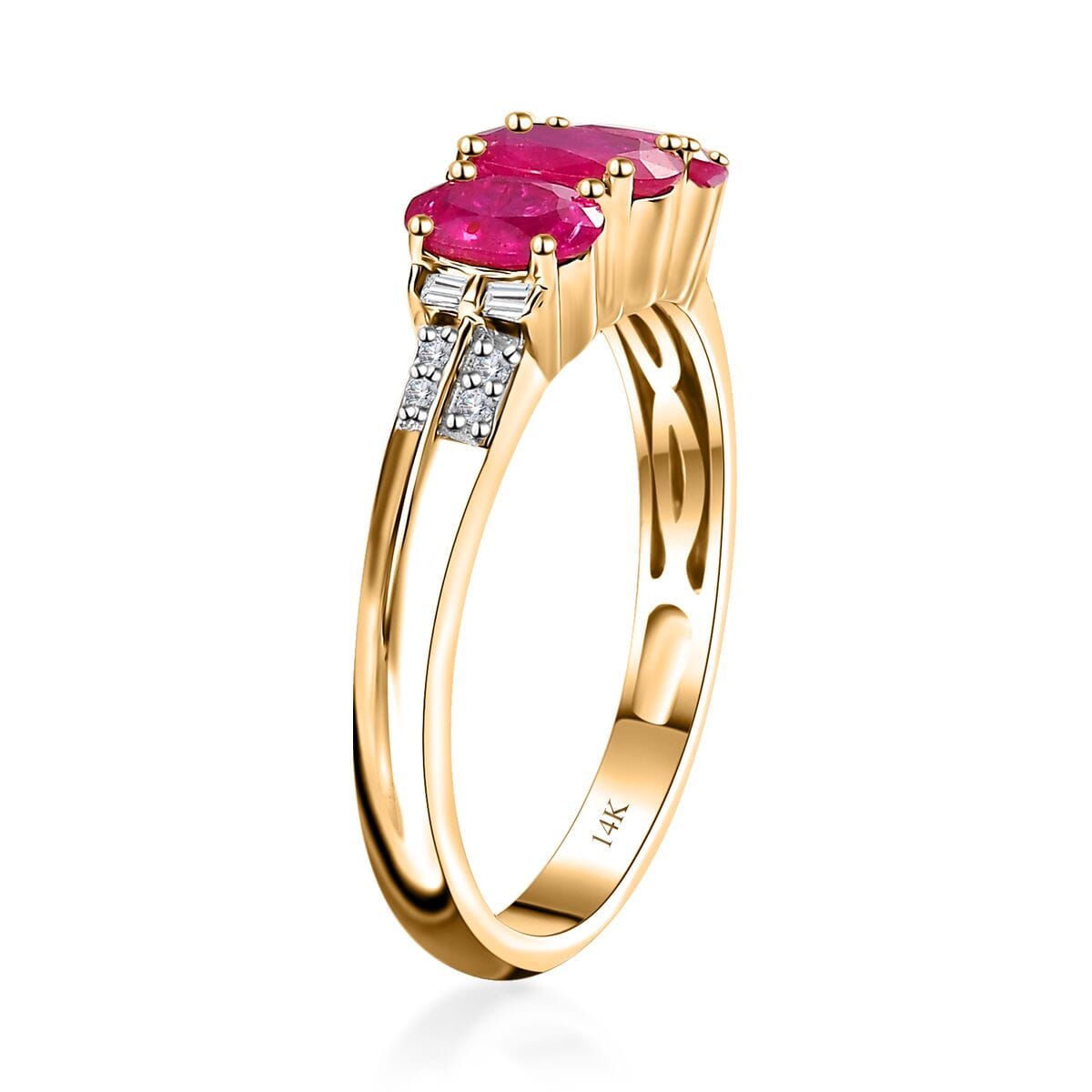 Luxoro AAA Montepuez Ruby and G-H I2 Diamond 2.30 ctw Trilogy Ring in 14K Yellow Gold (Size 6.0) 4 Grams image number 3