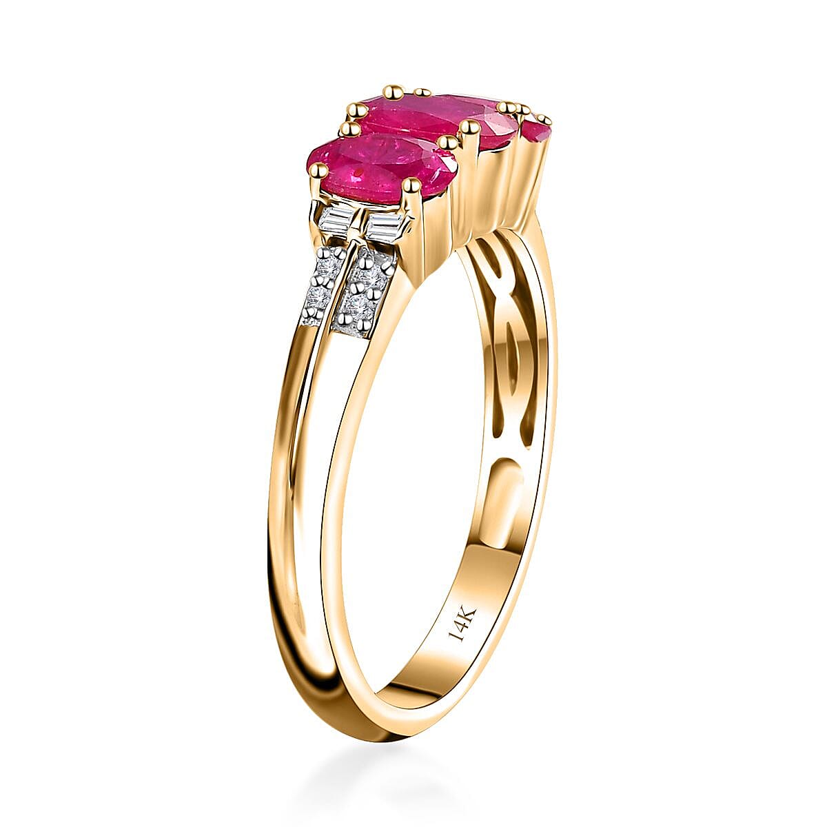 Luxoro AAA Montepuez Ruby and G-H I2 Diamond 2.30 ctw Trilogy Ring in 14K Yellow Gold (Size 9.0) 4 Grams