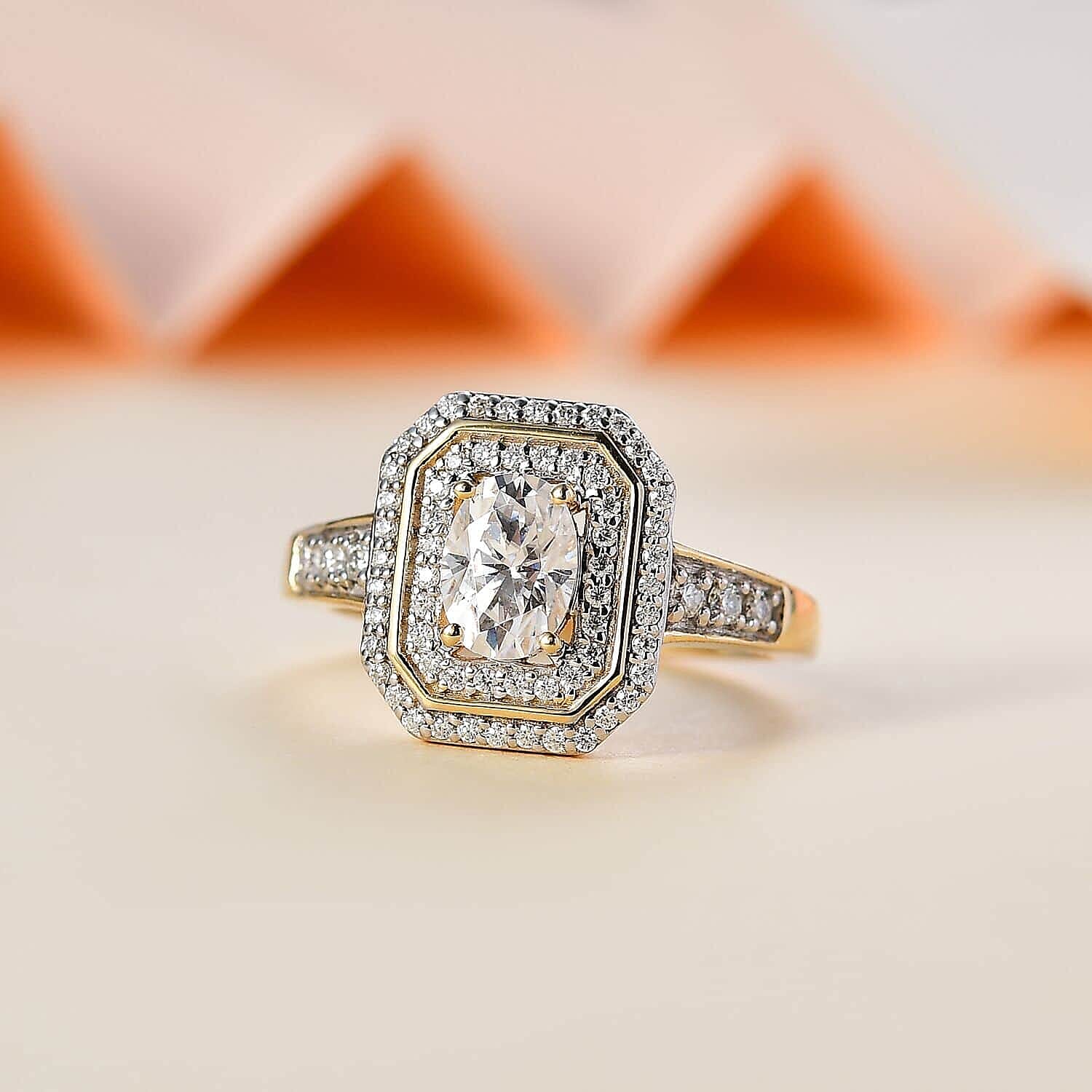Luxoro Moissanite 1.50 ctw Ring in 10K Yellow Gold (Size 7.0)