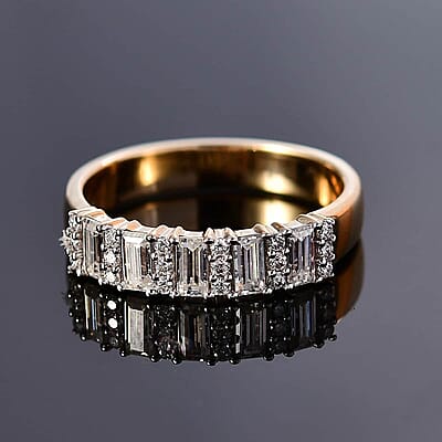 Moissanite 0.80 ctw Band Ring in 10K Yellow Gold (Size 7.0)