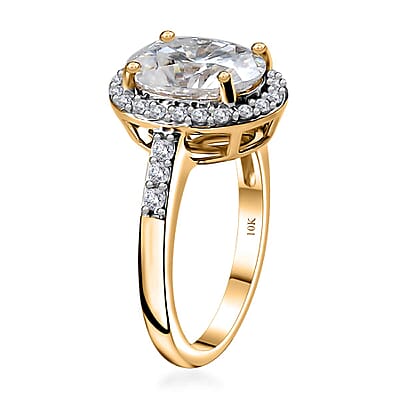 Luxoro Moissanite 4.55 ctw Ring in 10K Yellow Gold (Size 7.0)