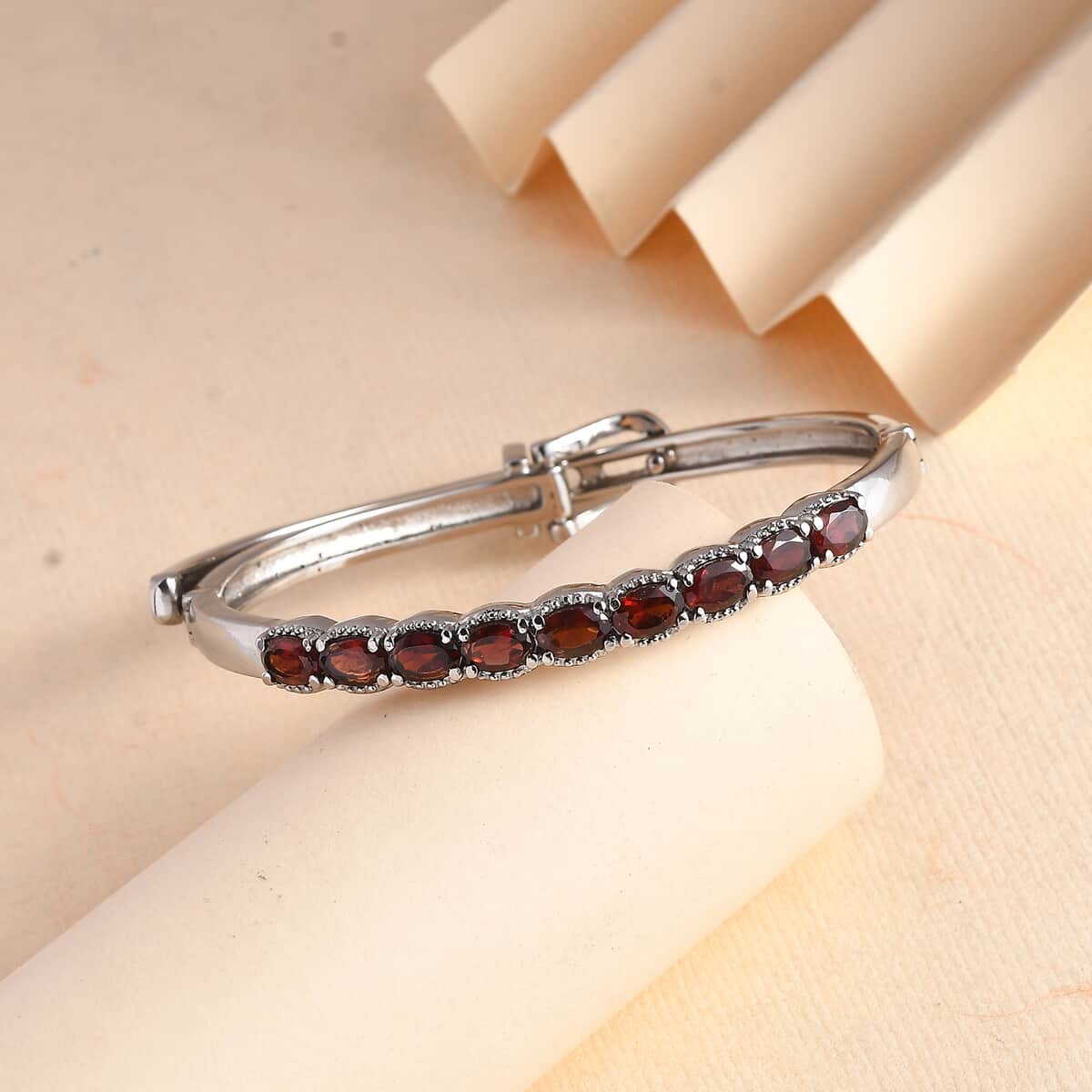 Mozambique Garnet Bangle Bracelet in Stainless Steel (6.50 In) 5.40 ctw image number 1