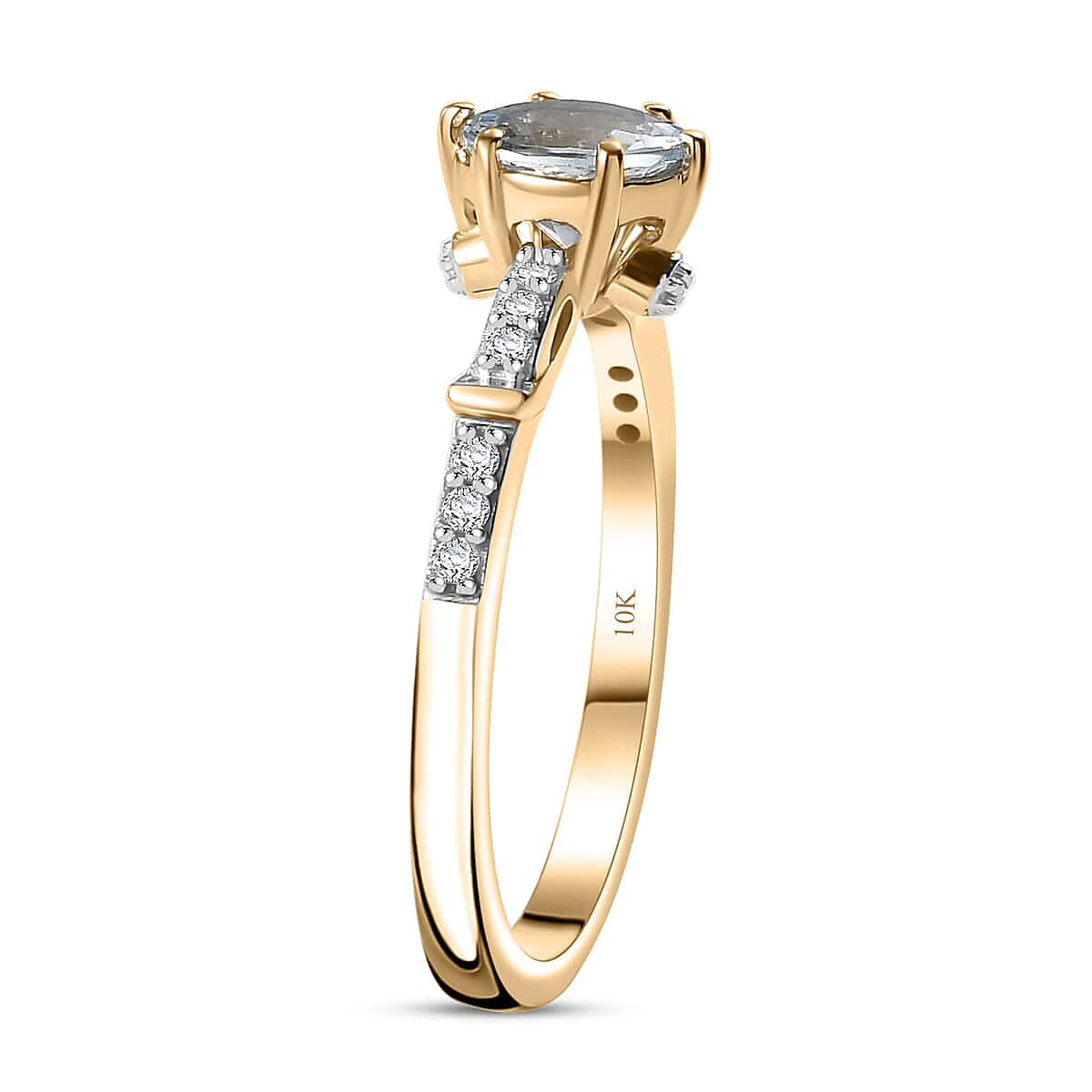 Luxoro Premium Mangoro Aquamarine and Moissanite 0.90 ctw Ring in 10K Yellow Gold (Size 7.0)