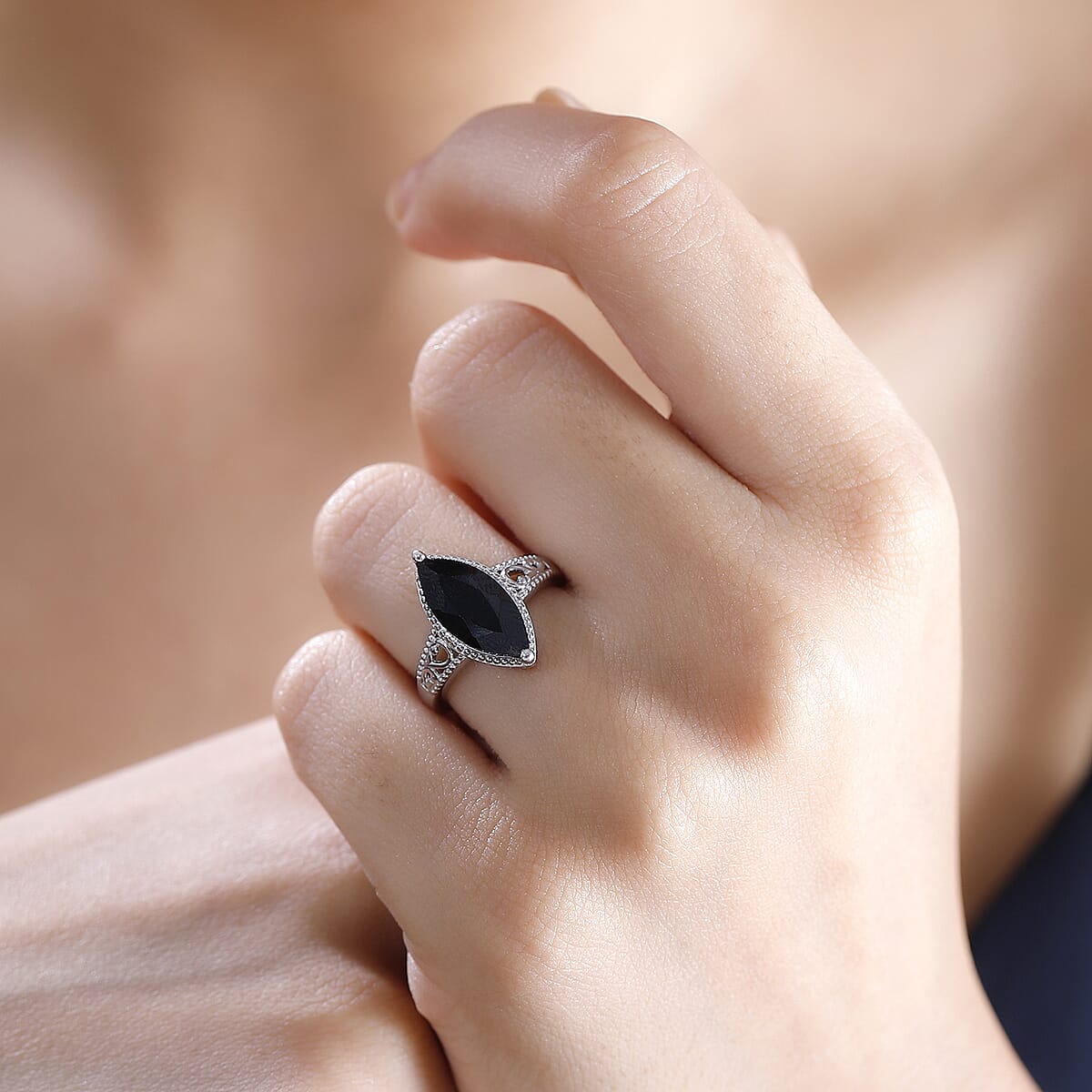 Karis Thai Black Spinel 3.60 ctw Ring in Platinum Bond (Size 7.0)  image number 2