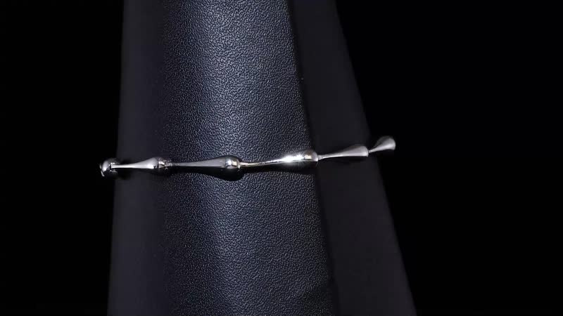 Karis Raindrop Link Bolo Bracelet in Platinum Bond and Stainless Steel
