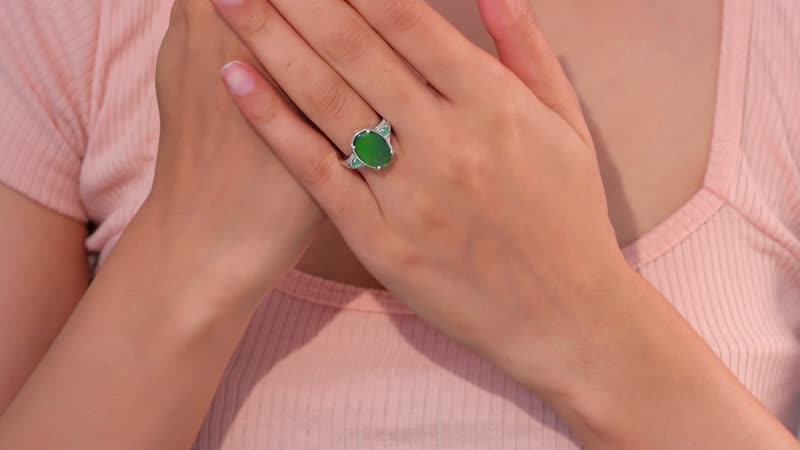 Canadian Ammolite, Emerald, Diamond Ring in Rhodium Over Sterling Silver (Size 10.0) 0.35 ctw