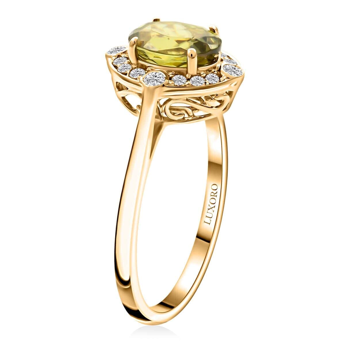Certified & Appraised Luxoro AAA Sphene and G-H I2 Diamond 1.75 ctw Ring in 14K Yellow Gold (Size 7.5) image number 3