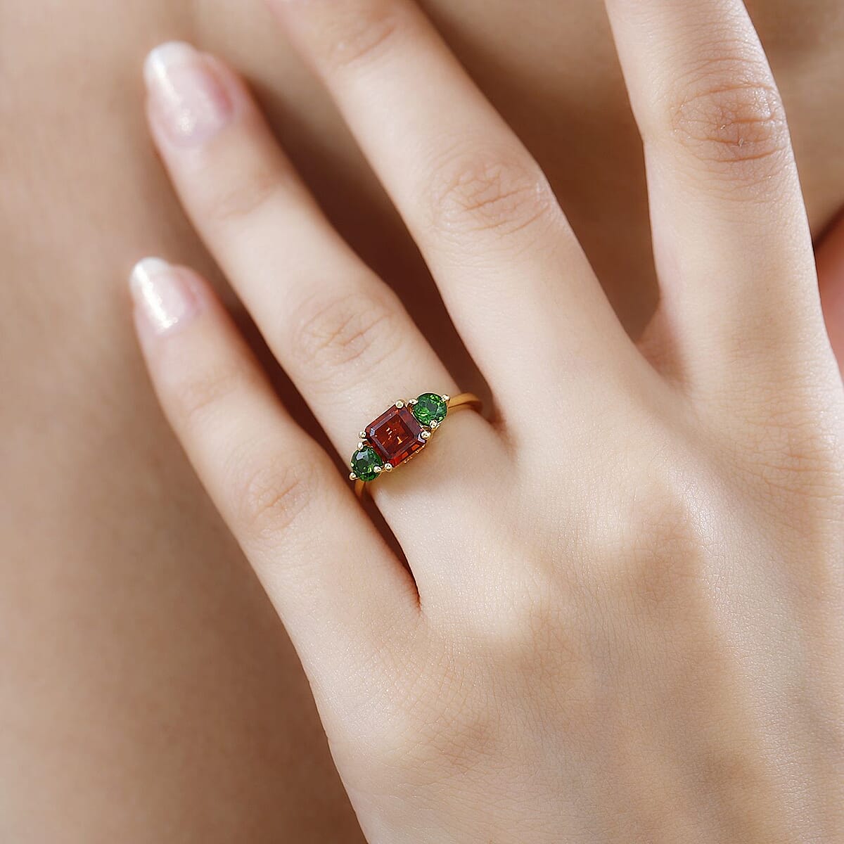 Brazilian Cherry Citrine and Chrome Diopside Ring in 18K Vermeil Yellow Gold Over Sterling Silver (Size 6.0) 1.70 ctw image number 2