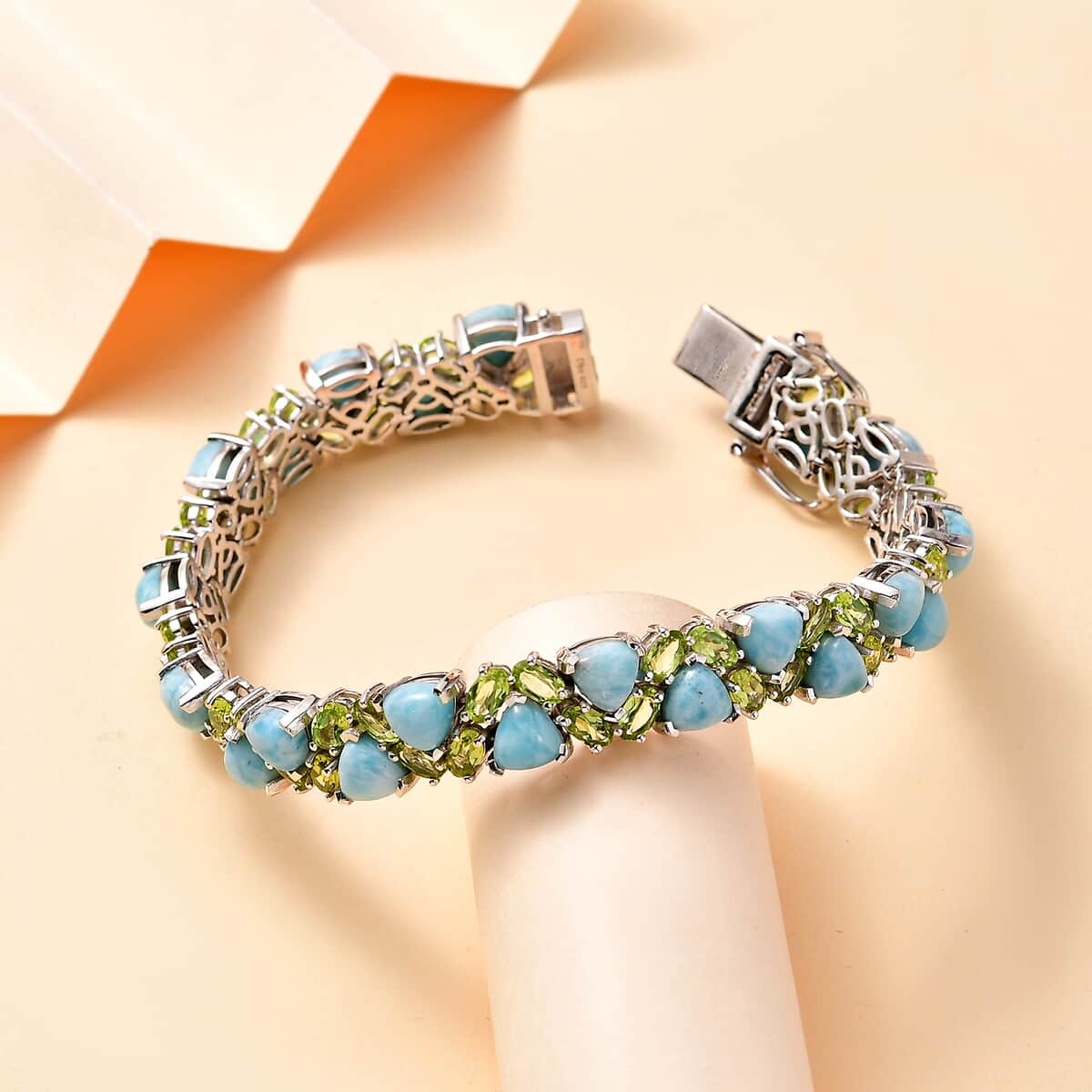 Larimar and Peridot 35.20 ctw Bracelet in Platinum Over Sterling Silver (7.25 In) image number 1