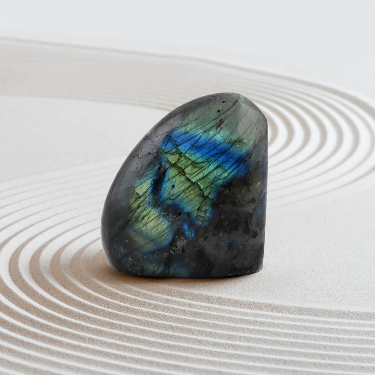 Labradorite Free Form Approx 907ctw image number 5