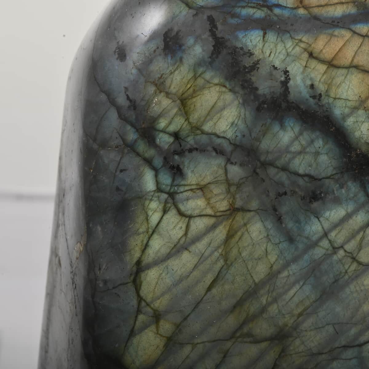 Labradorite Free Form -XL Approx. 23500ctw image number 4