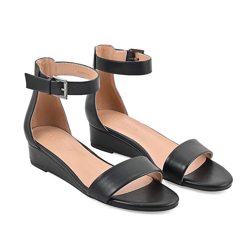Aerosoles Black Faux Leather Ankle Strap Sandal - 6