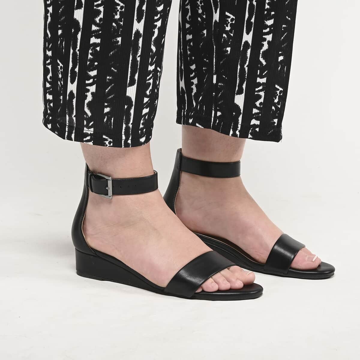 Aerosole Black Faux Leather Ankle Strap Sandal - 6 image number 1