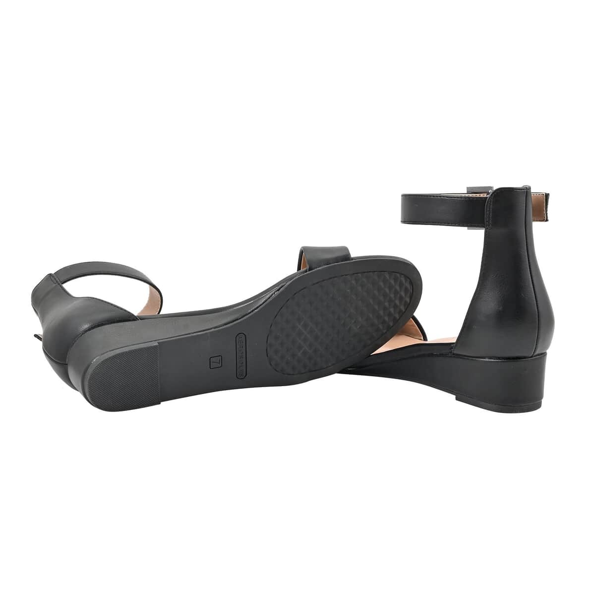 Aerosole Black Faux Leather Ankle Strap Sandal - 6 image number 4