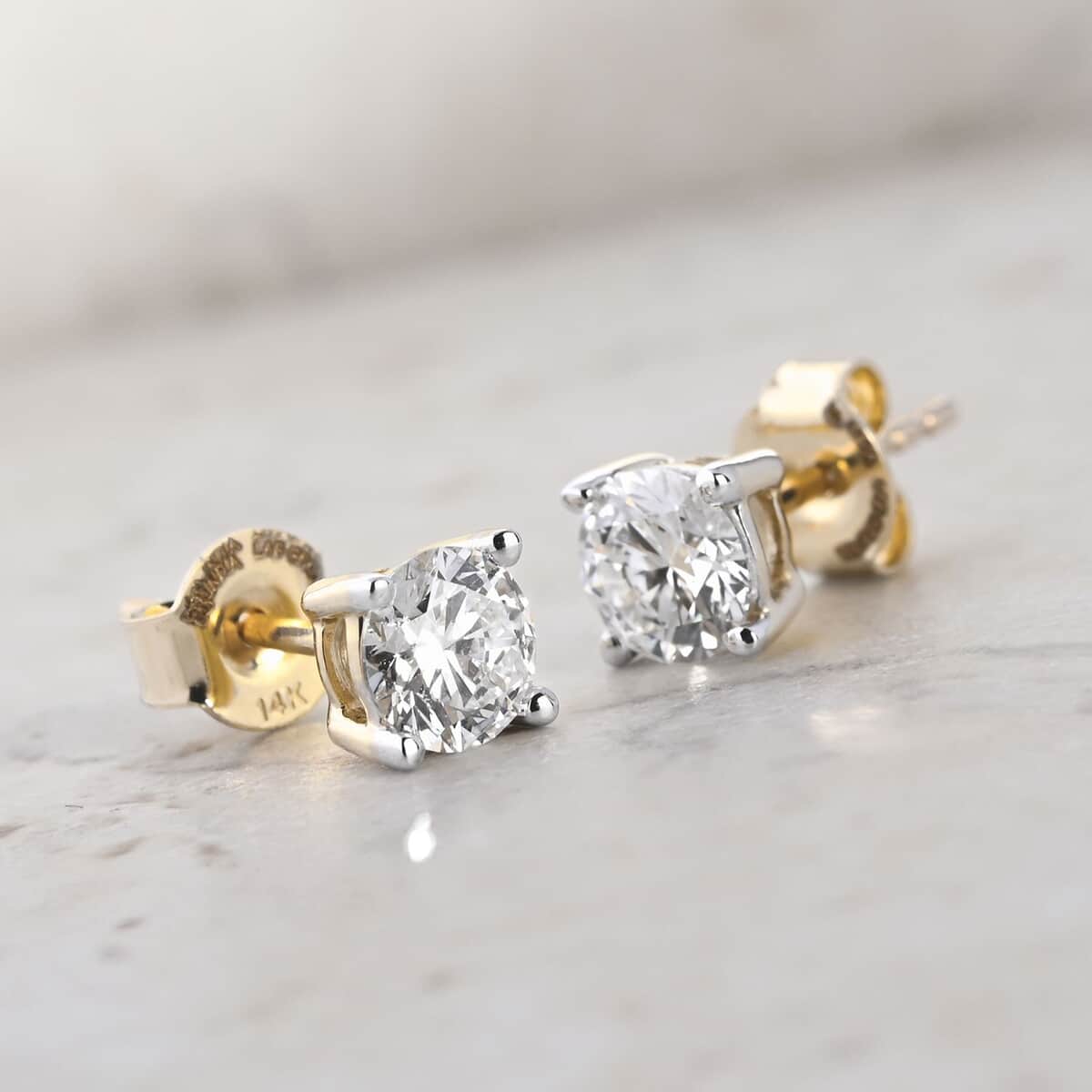 Luxuriant Lab Grown Diamond 1.00 ctw Stud Earrings in 14K Yellow Gold image number 1