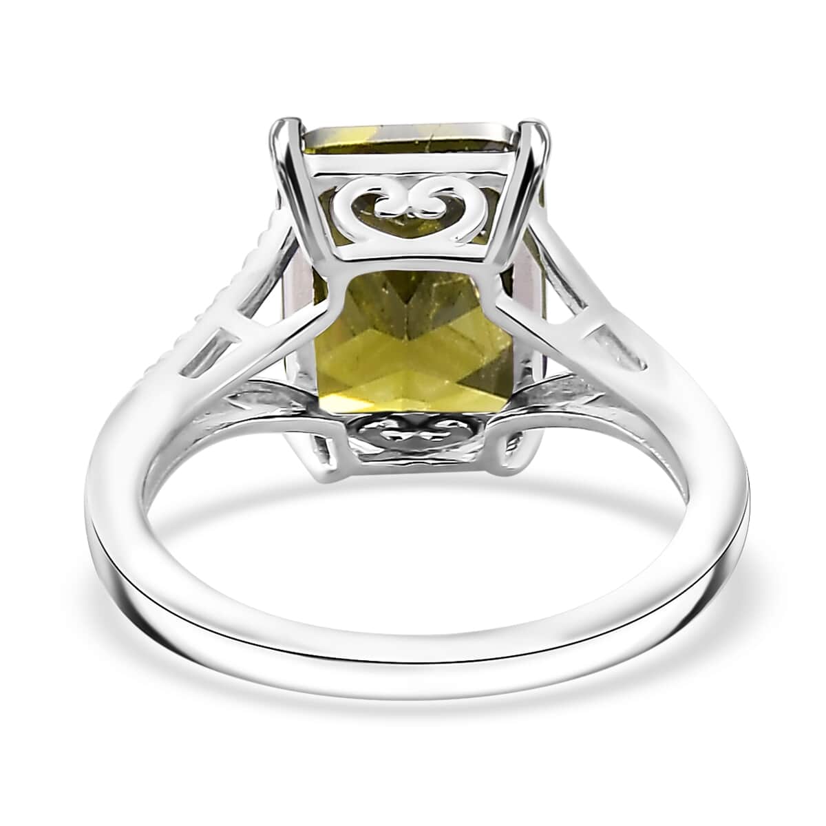 Simulated Green Diamond Solitaire Ring in Sterling Silver (Size 9.0) 5.25 ctw image number 4