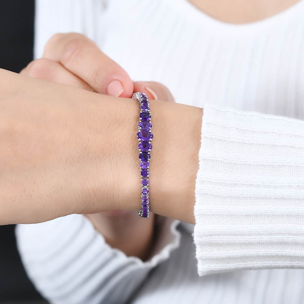 GP Art Deco Collection African Amethyst Bracelet in Rhodium Over Sterling Silver (6.50 In) 9.80 ctw image number 2