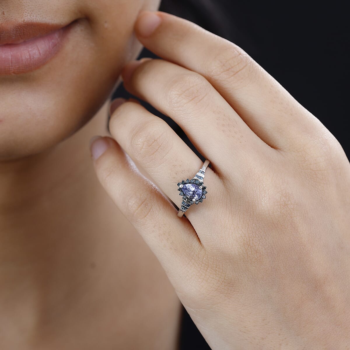Peacock Tanzanite and Blue Diamond Northern Light Ring in Rhodium Over Sterling Silver (Size 8.0) 0.90 ctw image number 2