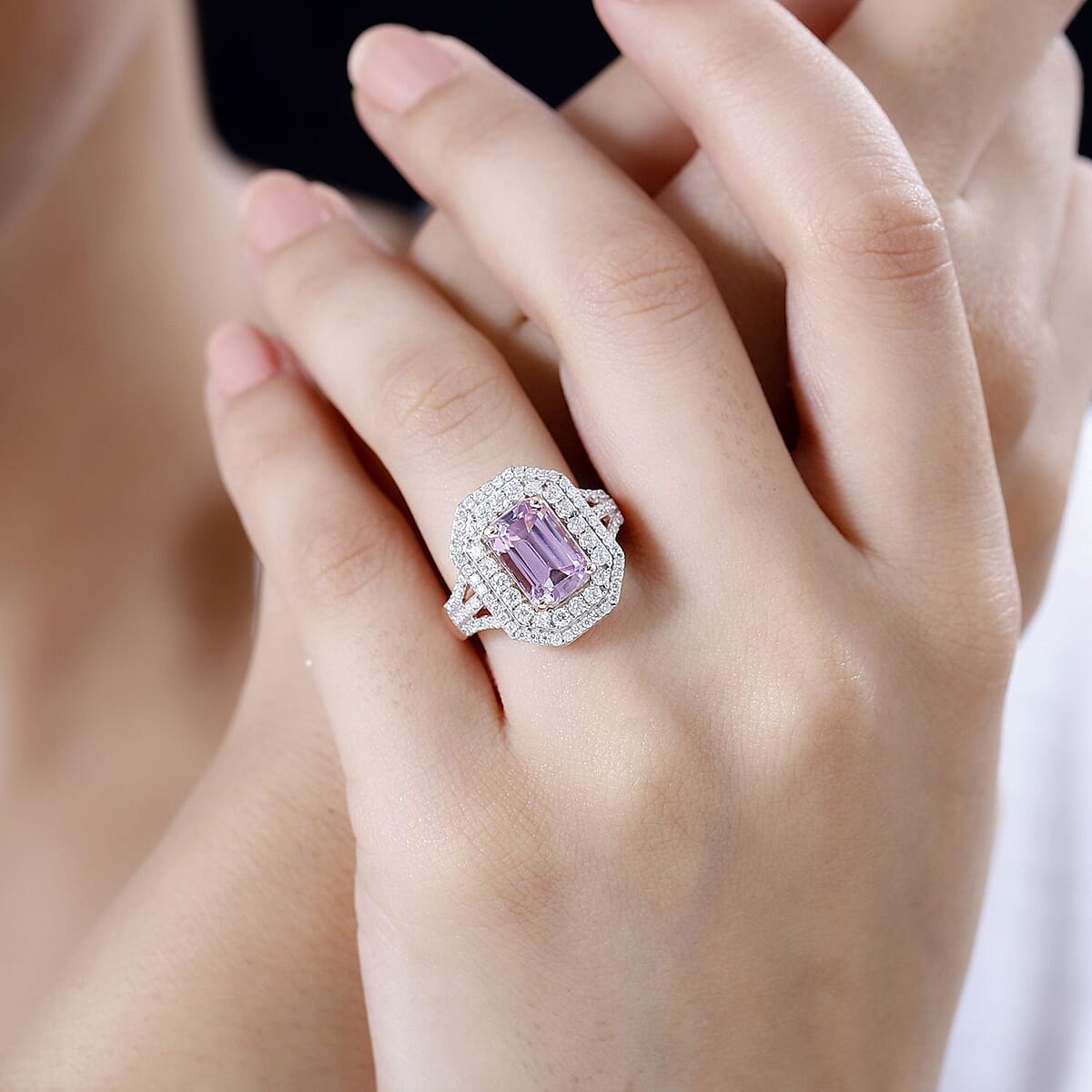 AAA Patroke Kunzite and Moissanite Cocktail Ring in 18K Vermeil Rose Gold Over Sterling Silver (Size 7.0) 5.75 ctw image number 2