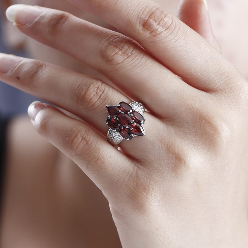 EverTrue Mozambique Garnet 3.75 ctw Ring in Stainless Steel (Size 6.0)