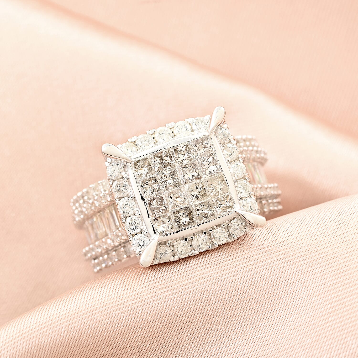 10K White Gold G - SI2 Diamond Ring (Size 10.0) 6.20 Grams 2.00 ctw