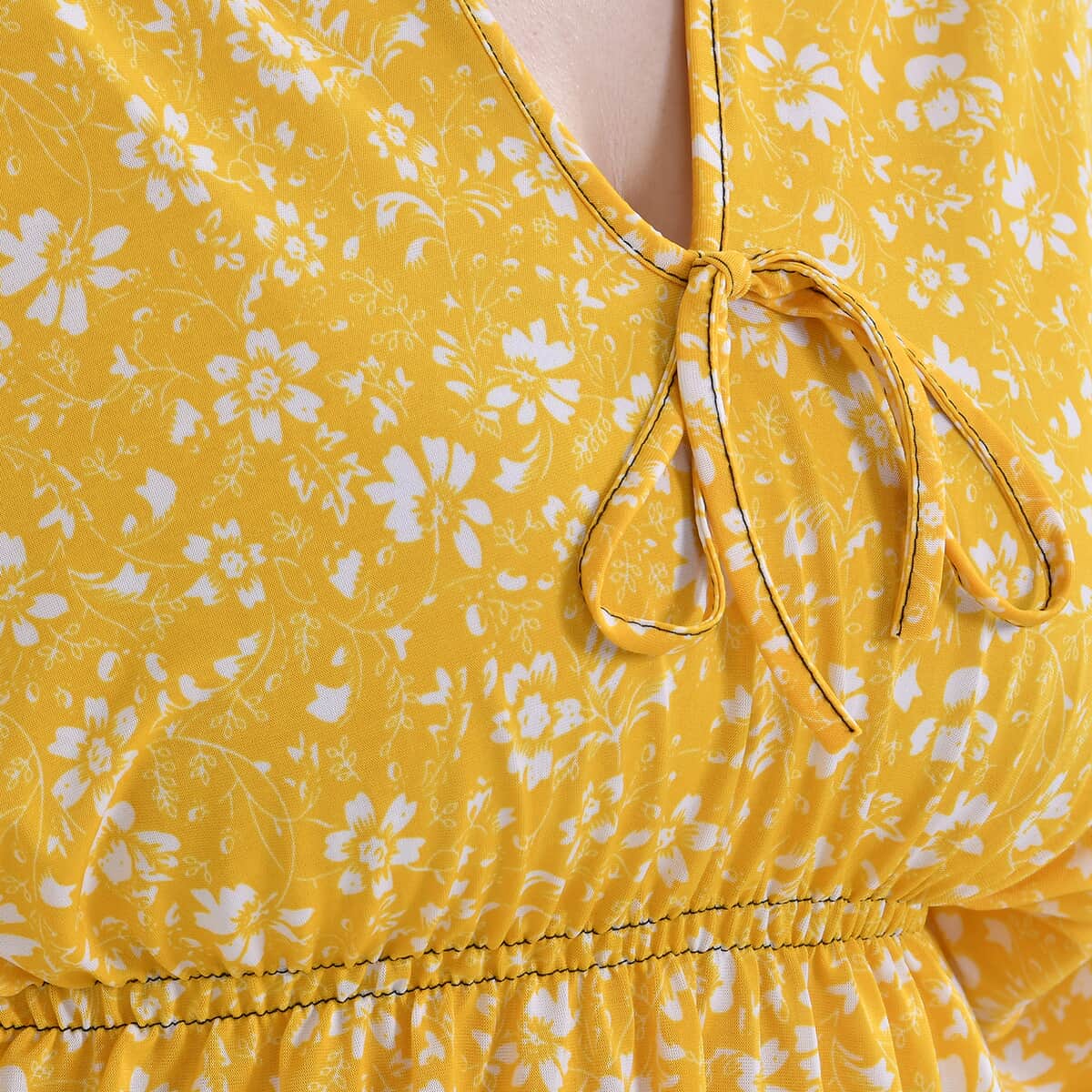 Tamsy Yellow Floral V-Neck Elastic Waist Kimono Sleeve Blouse image number 5