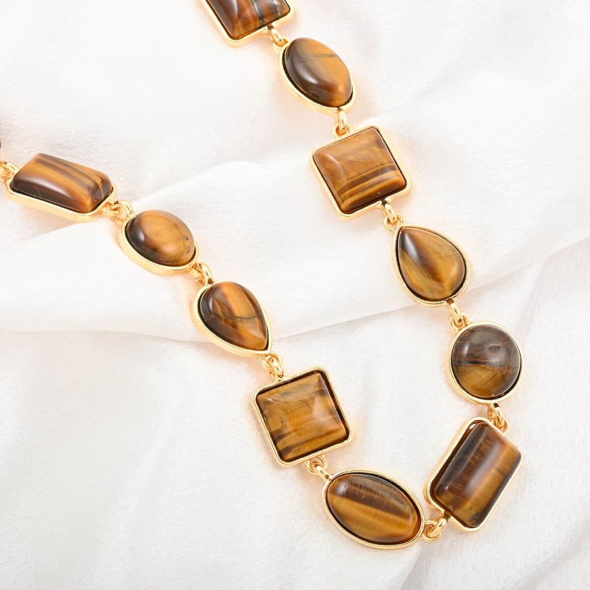 Yellow Tiger's Eye Necklace 18-20 Inches in Goldtone 160.00 ctw image number 1