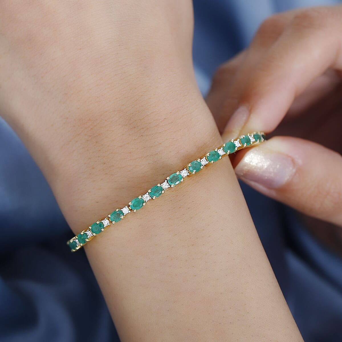 Premium Kagem Zambian Emerald and Moissanite Bracelet in Vermeil Yellow Gold Over Sterling Silver (8.00 In) 7.10 ctw image number 2