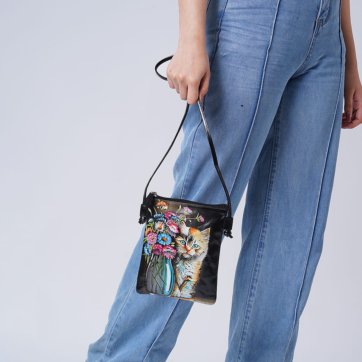 Vivid by Sukriti Black Color Cat Pattern Hand Painted Genuine Leather Crossbody Bag image number 2