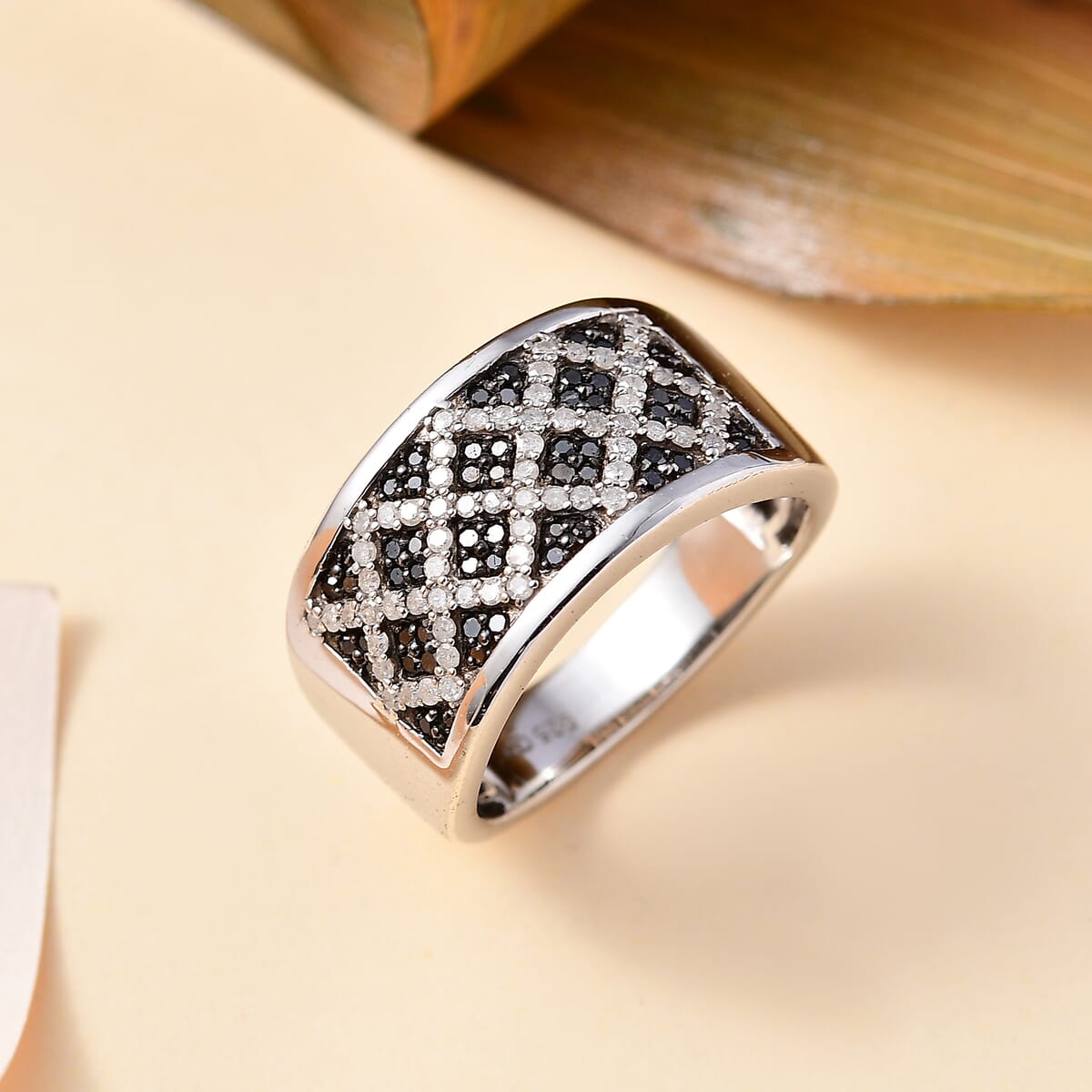 GP Royal Art Deco Collection Black and White Diamond 0.75 ctw Men's Ring in Rhodium Over Sterling Silver (Size 14.0) image number 1
