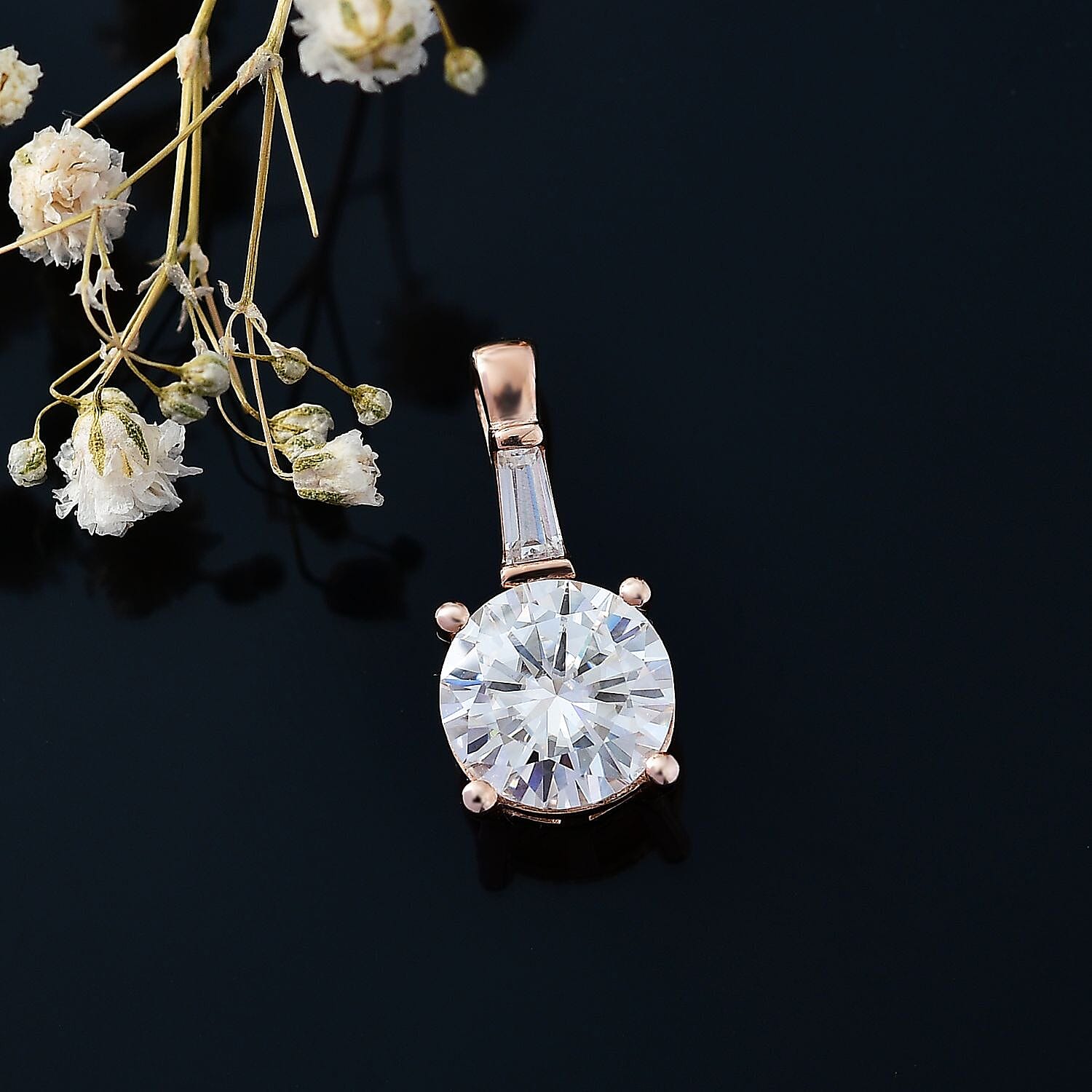 Moissanite 1.90 ctw Pendant without Chain in 18K Vermeil Rose Gold Over Sterling Silver