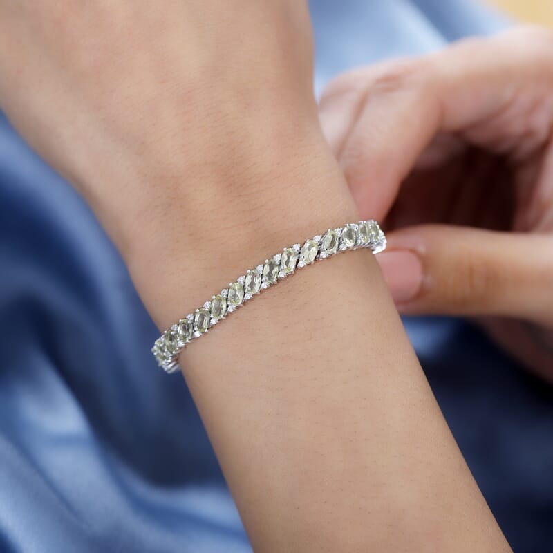 D'Joy Madagascar Yellow Apatite and White Zircon Bracelet in Platinum Over Sterling Silver (7.25 In) 10.90 ctw