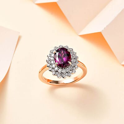 Certified & Appraised Luxoro AAA Radiant Ember Garnet and G-H I2 Diamond 3.30 ctw Floral Ring in 10K Rose Gold (Size 10.0) 4.10 Grams