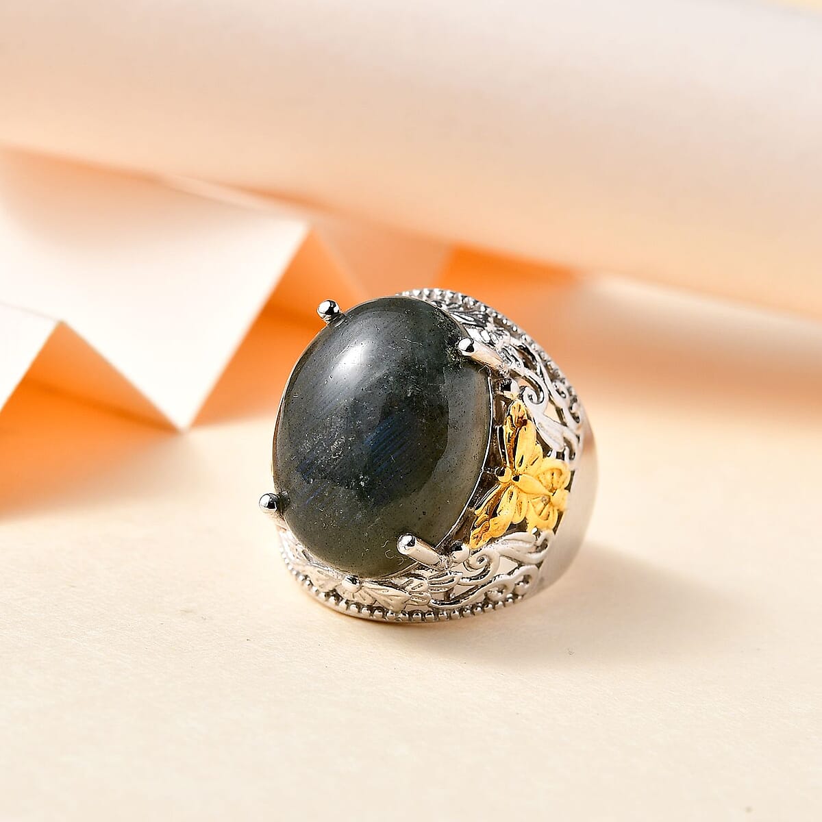 Karis Malagasy Labradorite Solitaire Ring in 18K YG Plated and Platinum Bond (Size 8.0) 12.75 ctw image number 1