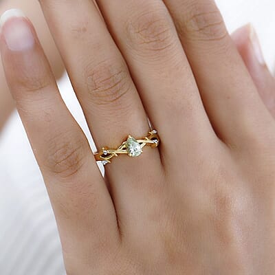 Brazilian Mint Garnet and White Zircon Branch Ring in 18K Vermeil Yellow Gold Over Sterling Silver (Size 10.0) 0.50 ctw
