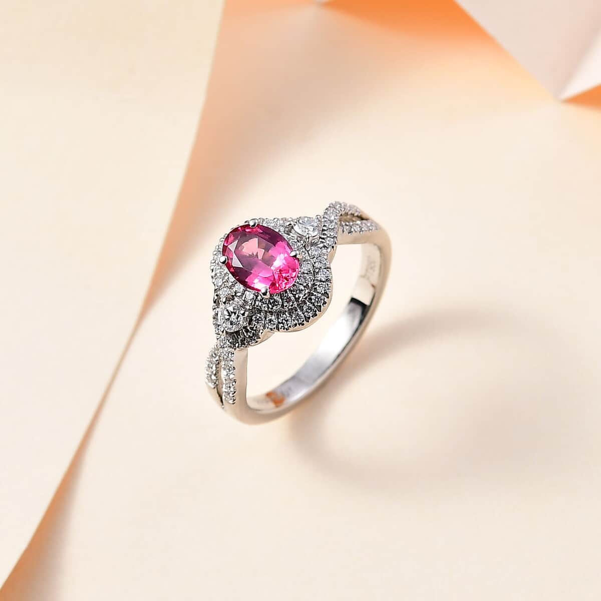Certified & Appraised Rhapsody 950 Platinum AAAA Mahenge Spinel and E-F VS Diamond Ring (Size 6.0) 6.80 Grams 1.05 ctw image number 1