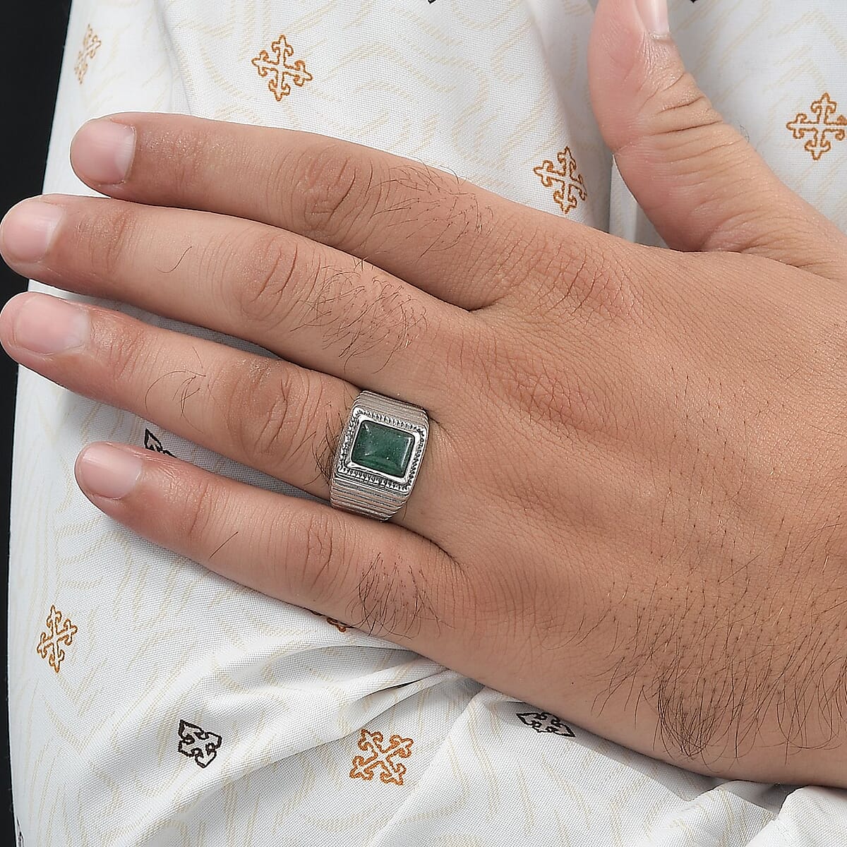 Green Aventurine Men's Ring in Sterling Silver (Size 9.0) 2.50 ctw image number 2