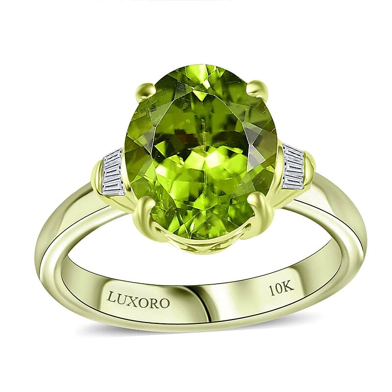 Luxoro Premium Hebei Peridot and G-H I2 Diamond 3.75 ctw Statement Ring in 10K Green Gold (Size 6.0)