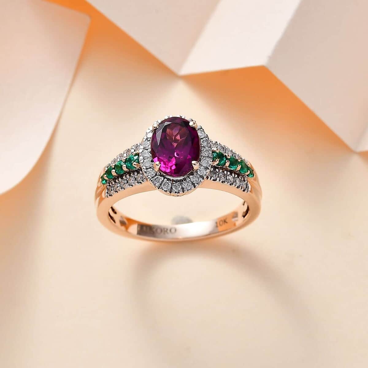 Certified & Appraised Luxoro AAA Radiant Ember Garnet, Boyaca Colombian Emerald and G-H I2 Diamond 1.93 ctw Ring in 10K Rose Gold (Size 6.0) image number 1