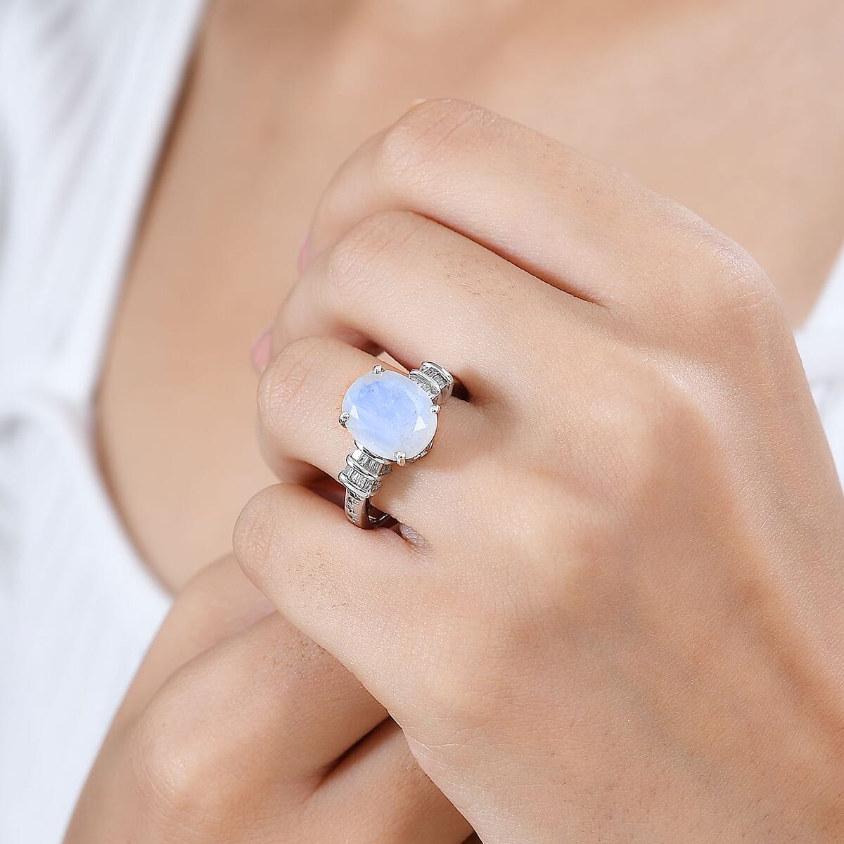 Moon Glow Moonstone and Diamond Ring in Rhodium Over Sterling Silver (Size 8.0) 4.90 ctw image number 2