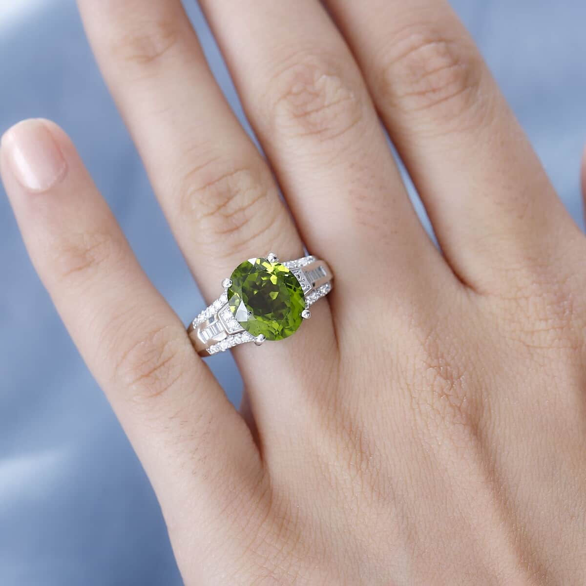 Epic Deal Peridot, Moissanite Ring in Rhodium Over Sterling Silver (Size 6.0) 5.25 ctw image number 2